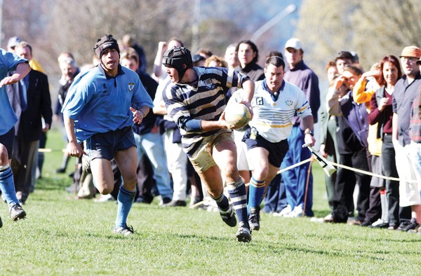 Otago Boys High School and Kings players